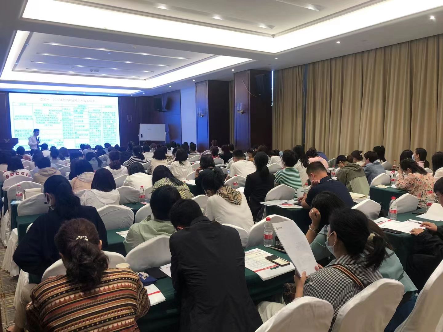 黃啟富老師財務培訓課，線上課，公開課，內訓課