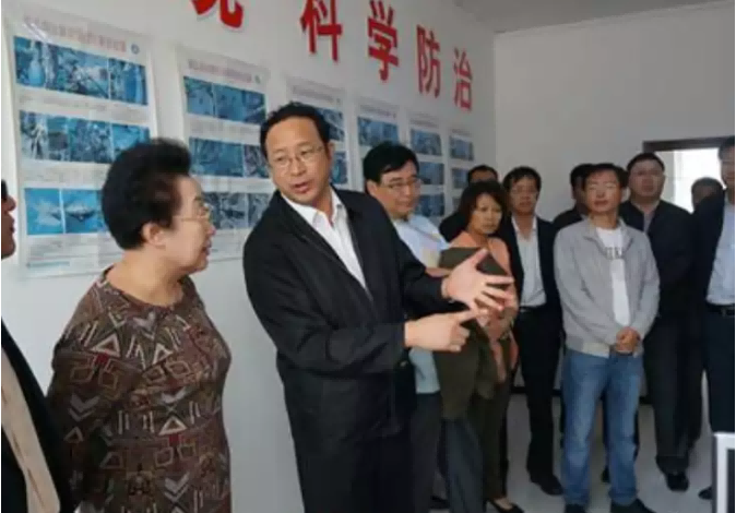 陳章良:從美學(xué)成歸國(guó)，拉平板車授課，完成多個(gè)863計(jì)劃項(xiàng)目