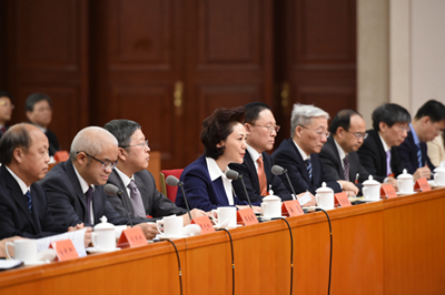 我校王玉梅、卞建林兩位教授獲聘國(guó)家監(jiān)委首屆特約監(jiān)察員