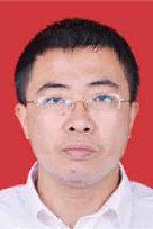 譚愛(ài)平