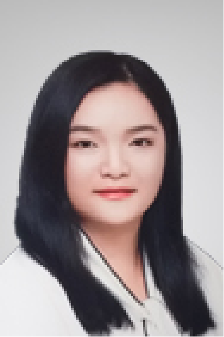覃小英